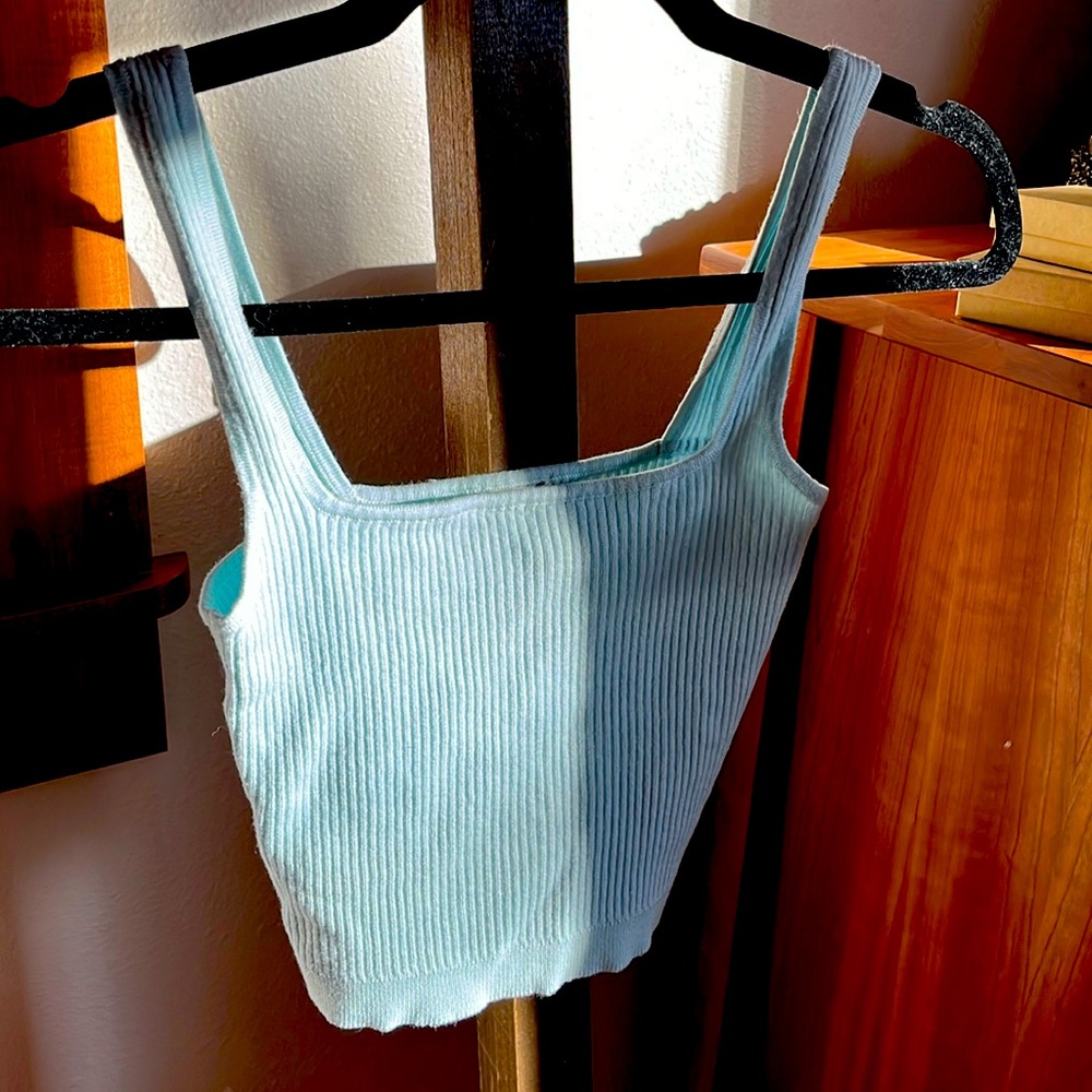 Garage crop top tank